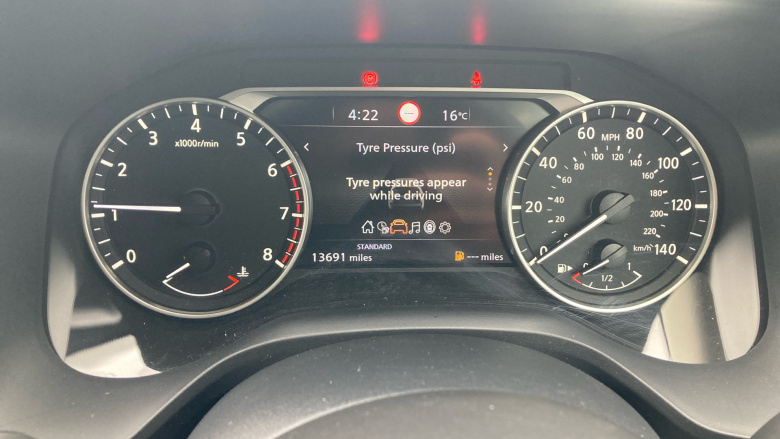 Nissan Qashqai 1.3 DiG-T MH 158 Acenta Premium 5dr Petrol Hatchback